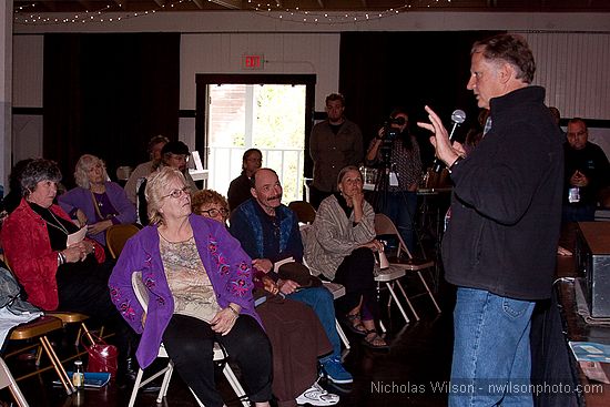Winner of the Best Documentary Award, Alan Dater answers questions
        following his film "Taking Root."