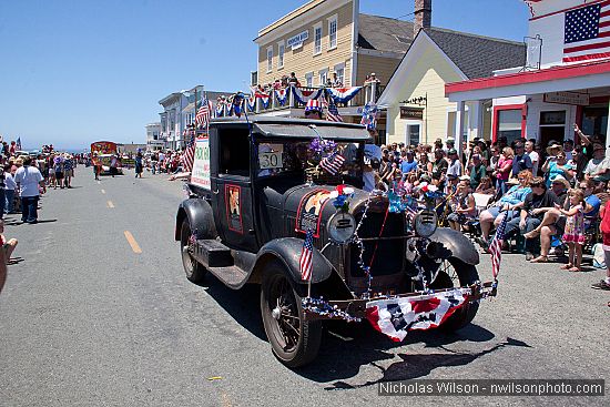 July 4, 2010 parade in Mendocino CA