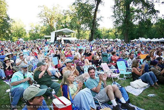 Audience for John McCutcheon