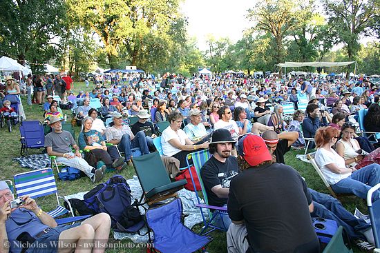 Audience for John McCutcheon