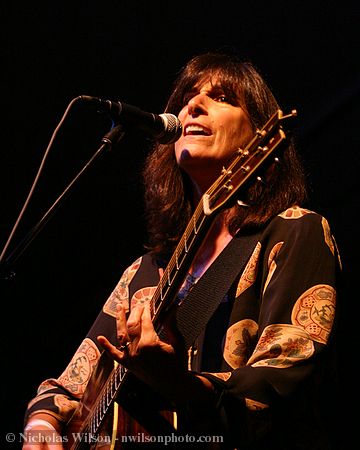 Karla Bonoff