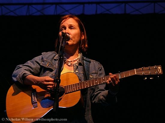 Iris Dement