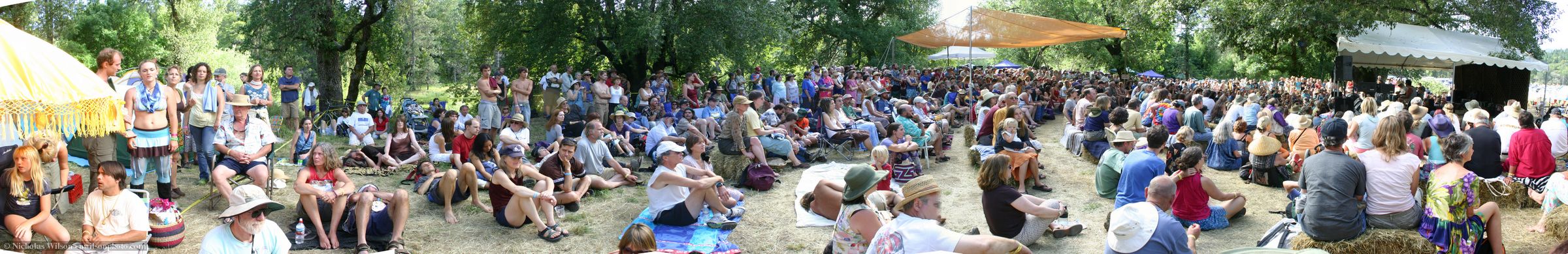 A stitched panoramic view of the audience for Greg Brown and Garnet Rogers at the Arlo Hagler Memorial Stage