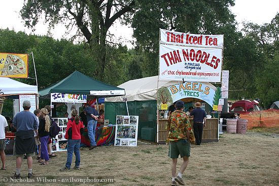 Yet more vendors at the far end of the food court