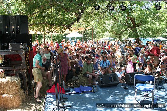 Audience for Hugh Shacklett, Utah Phillips and Wavy Gravy at the Hagler stage