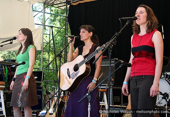 The Wailin' Jennys from left, Ruth Moody, Nicky Mehta, Annabelle Chvostek