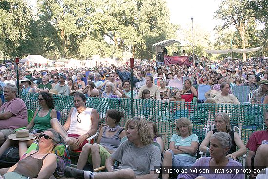 Audience for Greg Brown and Campbell Brothers Sunday evening