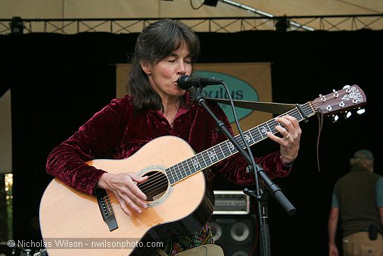Singer songwriter Joanne Rand