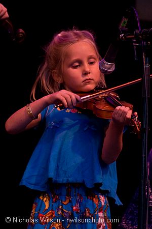 Hattie Craven on fiddle with Laura Love Band