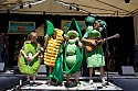 Singing, dancing veggies do a tweener set