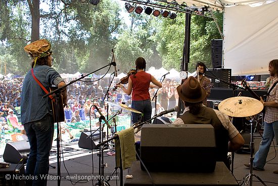 The Mammals on the main stage.