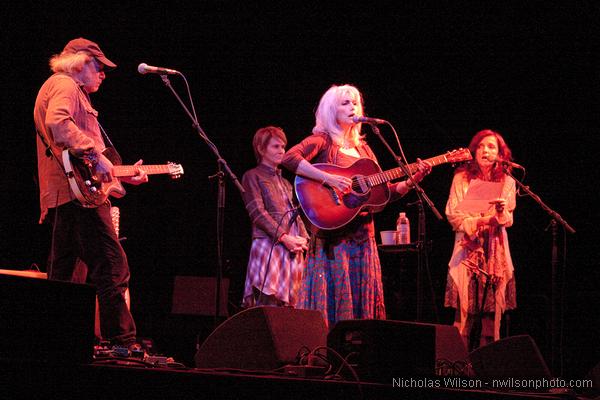 Emmylou Harris joined by Patty Griffin, Shawn Colvin and Buddy Miller