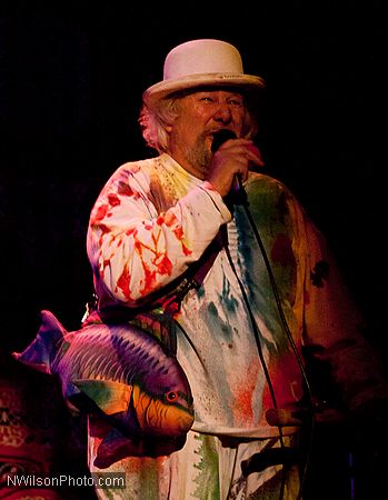 Wavy Gravy brings Little Feat to the main stage