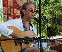 Stevie Coyle played a tweener on the Main stage Sunday afternoon