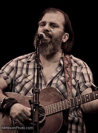 Steve Earle on the Main Stage Sunday night