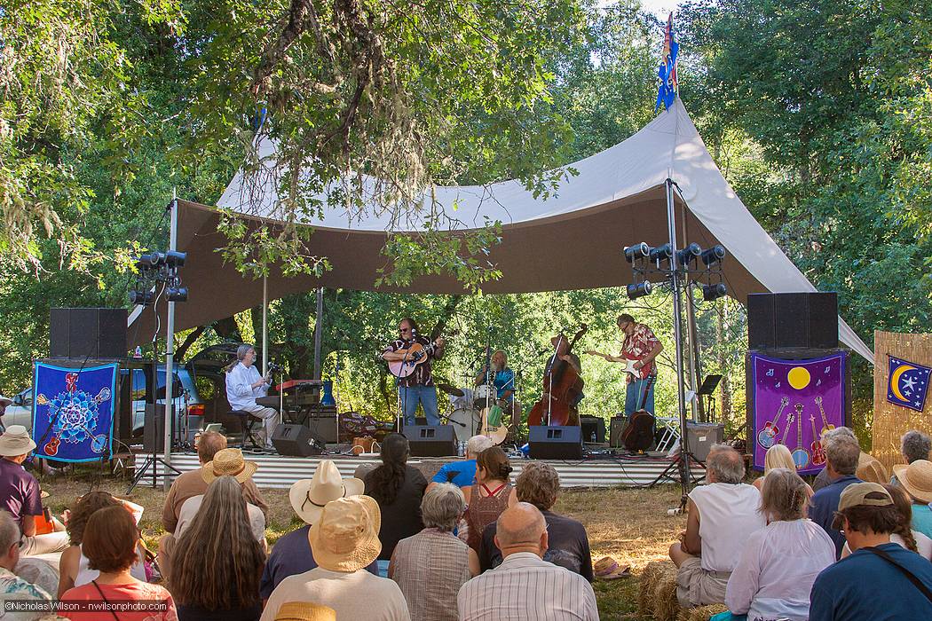 The Houston Jones band at the Arlo Hagler Stage