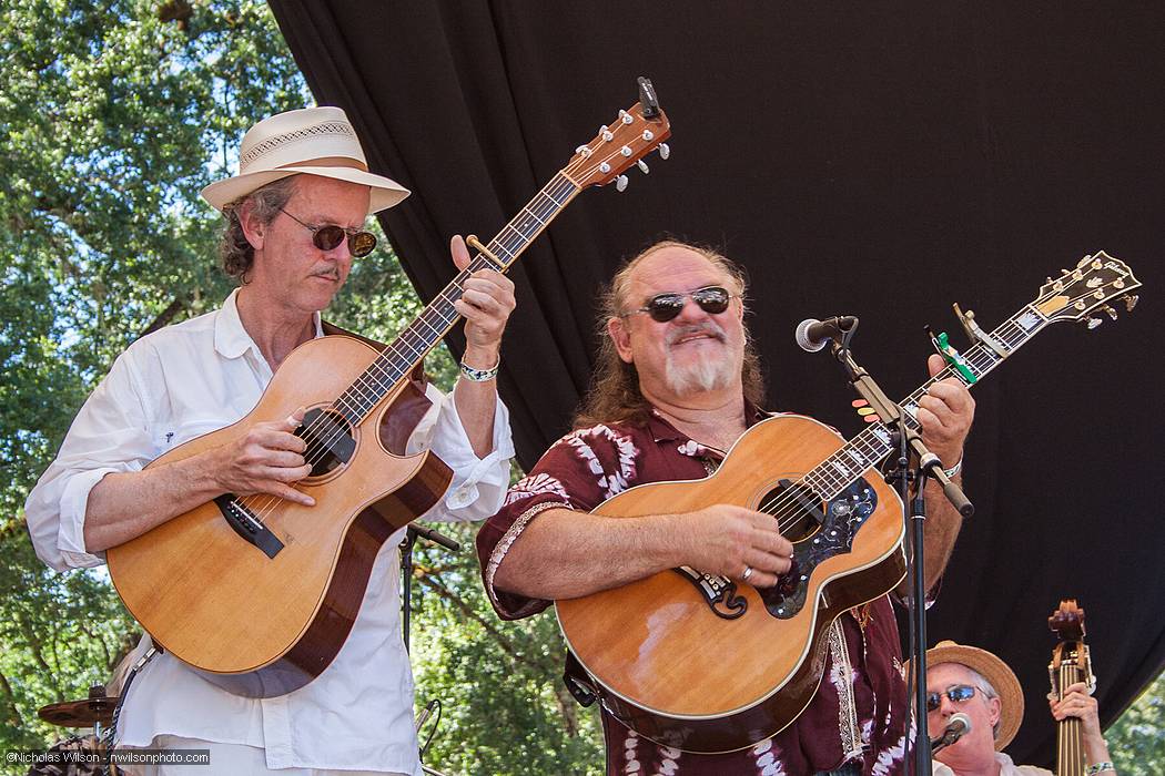 Stevie Coyle sits in with Travis Jones and the Houston Jones band