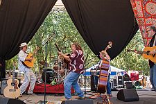 Dueling guitars with Travis Jones and Stevie Coyle