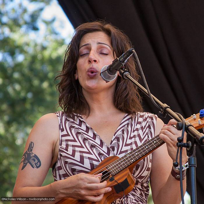 Nicky Mehta of The Wailin' Jennys