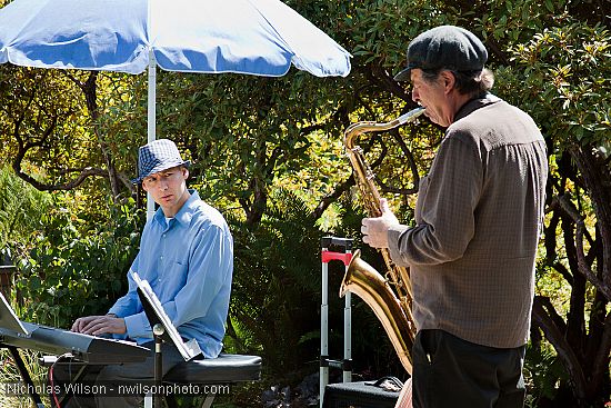 D'Augelli and Levin at the gardens.