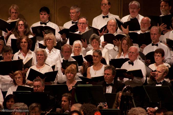 The Mendocino Music Festival Orchestra and Chorus in the final concert.