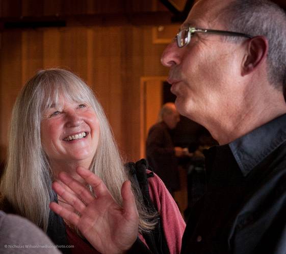 Susan Waterfall and Robert Schwartz talk after the concert.