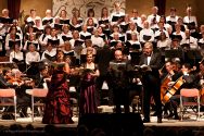 The four soloists sing the Benedictus of the Grand Mass.