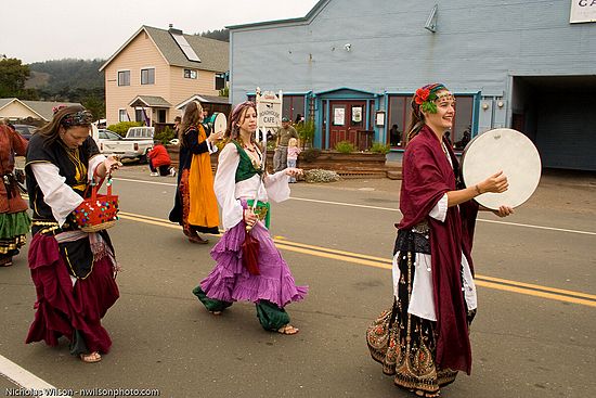 Trillium Tribe dance troupe