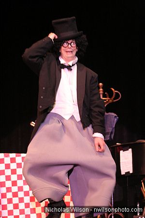 Bill Irwin in performance at Cotton Auditorium, Fort Bragg CA