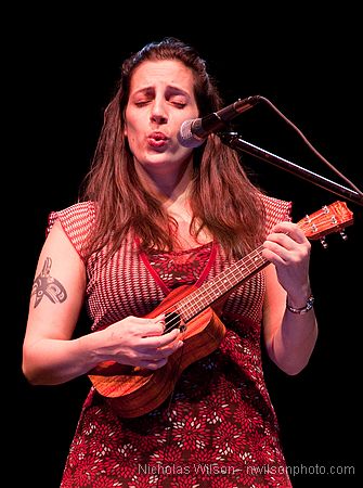 Nicky Mehta of The Wailin Jennys, Mar 7, 2010, Cotton Auditorium, Fort Bragg.