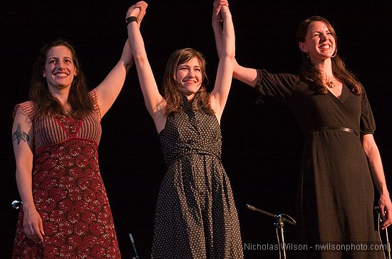 The Wailin Jennys take a bow, Mar 7, 2010, Cotton Auditorium, Fort Bragg.